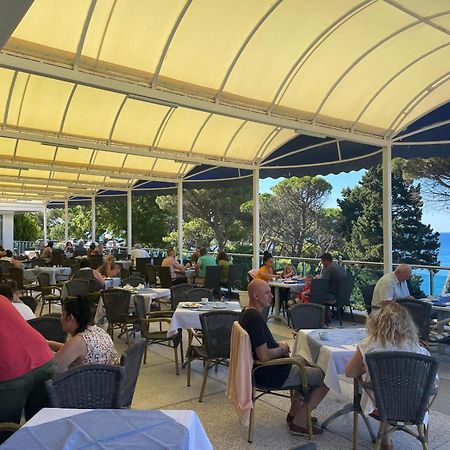 Corpus A - Hotel Albatros Ulcinj Ngoại thất bức ảnh