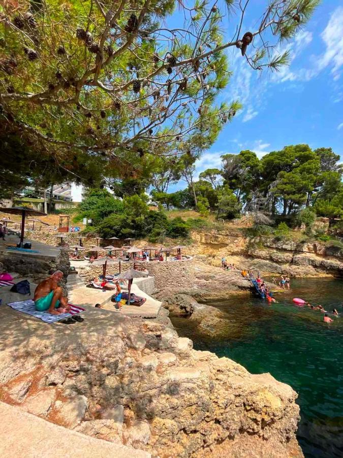 Corpus A - Hotel Albatros Ulcinj Ngoại thất bức ảnh