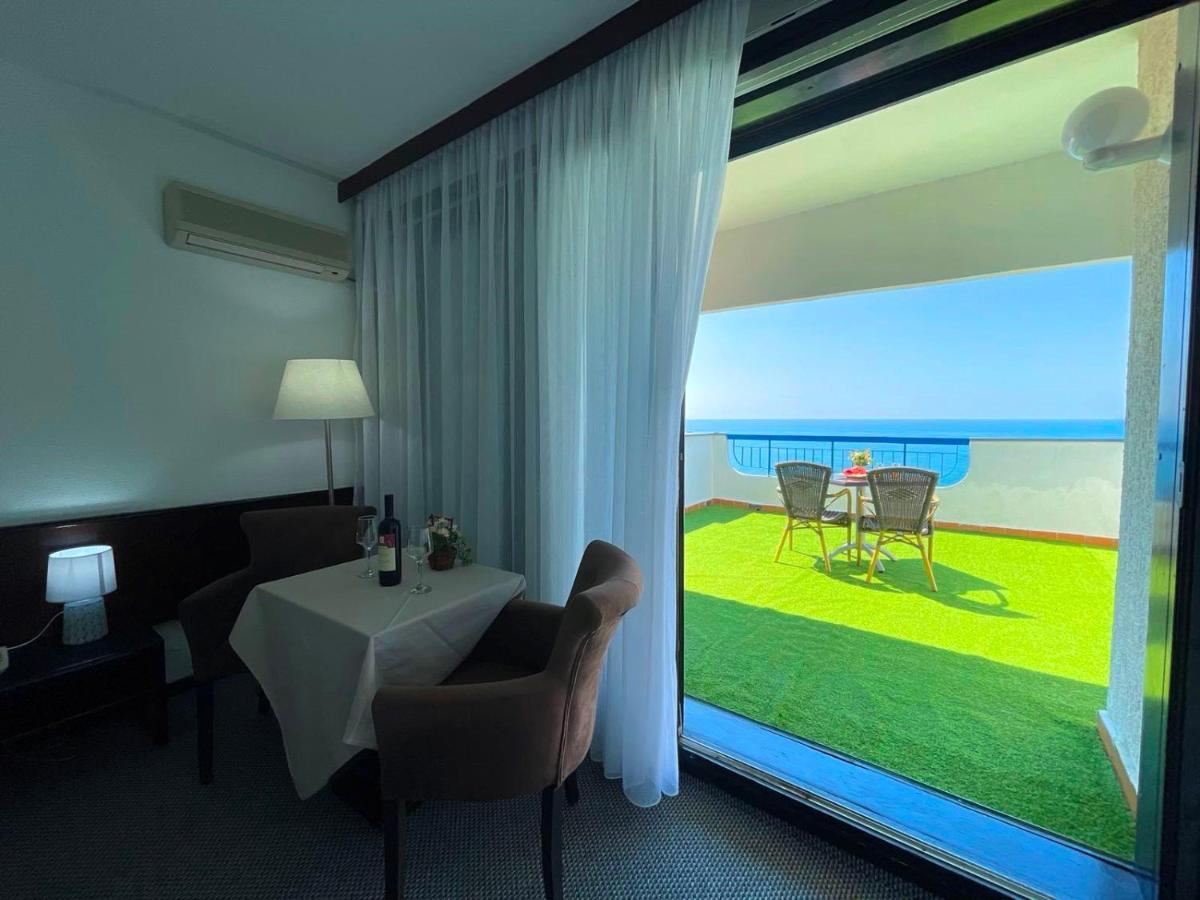 Corpus A - Hotel Albatros Ulcinj Ngoại thất bức ảnh